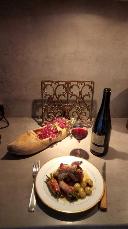 Chez Sylvie Et Guy Bed & Breakfast Chignin Bagian luar foto